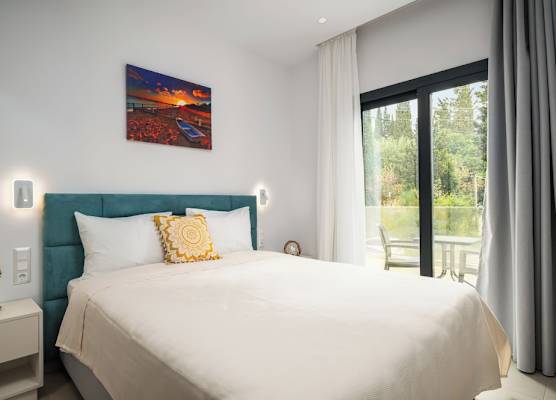 The 7 Suites, An Elegant Living in Ipsos by Konnect 1