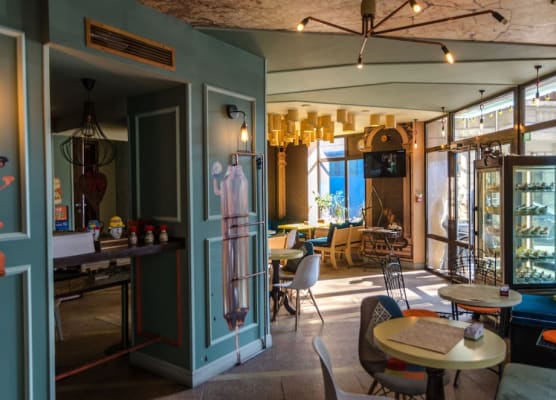 Volo Hotel 1