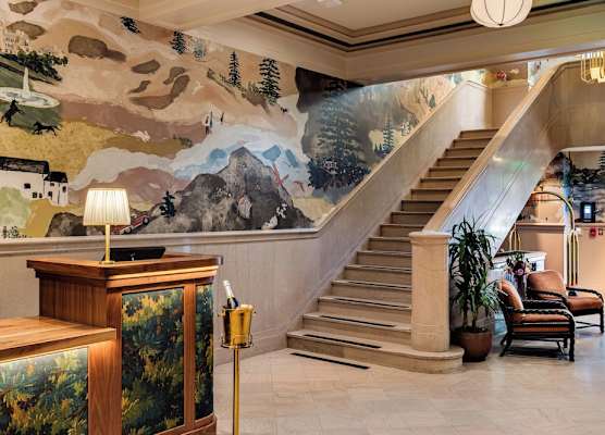 The Flat Iron Hotel, a Member of Design Hotels 1