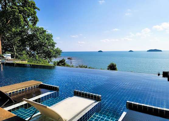 Koh Chang Cliff Beach Resort 1