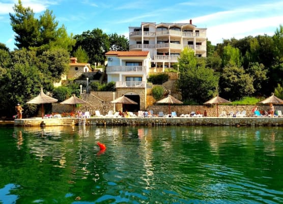 Hotel Lucija 1