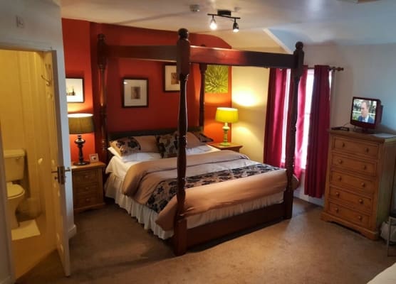Lynebank House Hotel, Bed & Breakfast 1