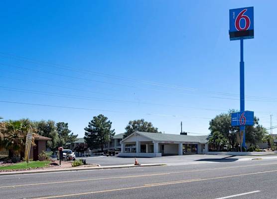 Motel 6-Kingman, AZ - Route 66 West 1