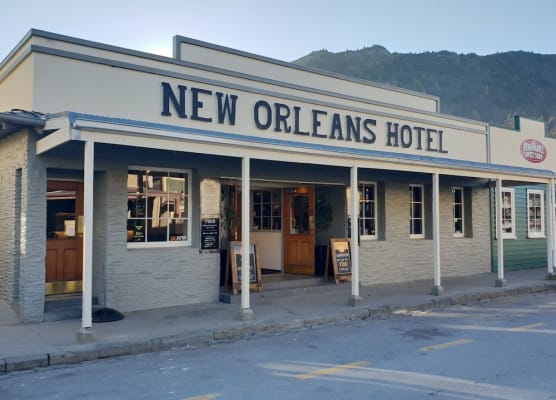 New Orleans Hotel 1
