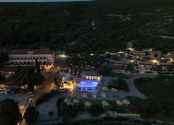 Hotel Kanajt 1