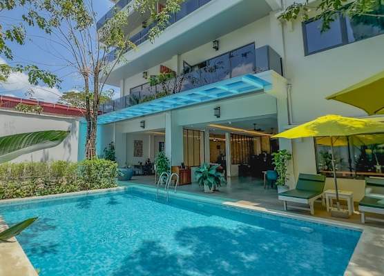Smile Boutique Hotel by EHM 1