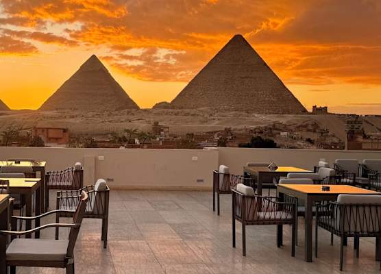 Pyramids Hotel 1