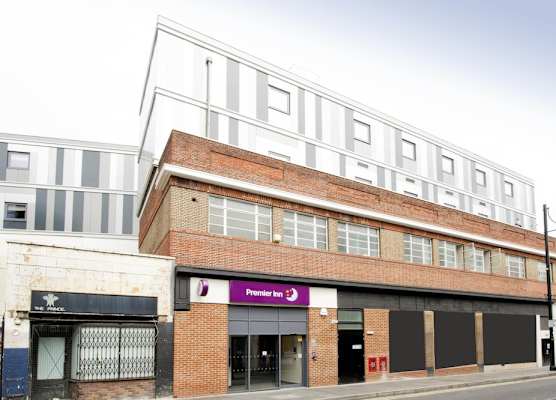 Premier Inn London Brixton 1