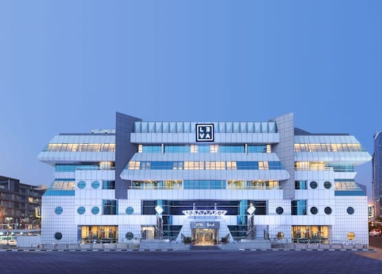 Leva Hotel and Suites, Opposite Downtown 1