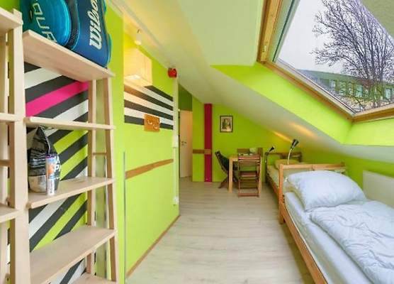 Labyrinth Hostel Weimar 1