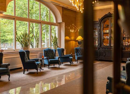 Parkhotel Kurhaus 1