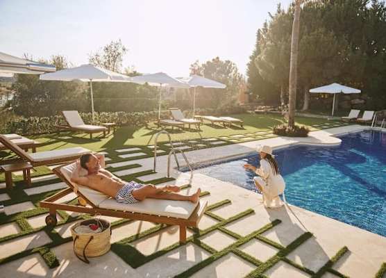 B bou Hotel La Viñuela & Spa 1