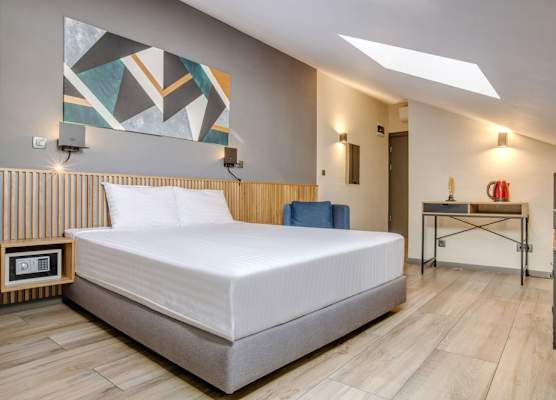 Hotel Forty One 1