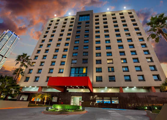 CHN Hotel Monterrey Centro, Trademark Collection by Wyndham 1
