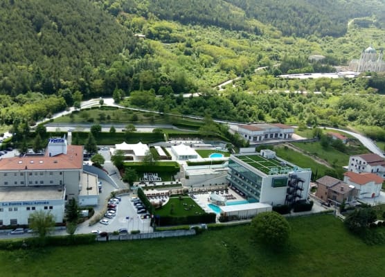 La Fonte dell'Astore 1