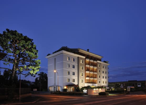 Poli Hotel 1