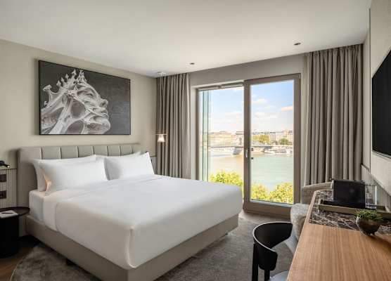 Leon Hotel & Lounge Budapest 1