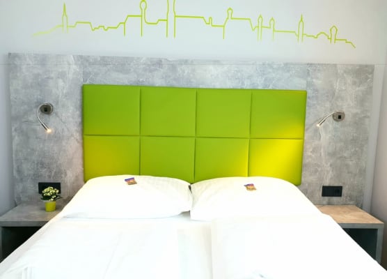 SleepySleepy Hotel Dillingen 1