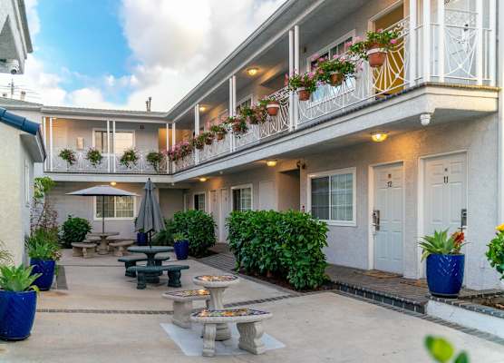 Ocean Park Inn 1