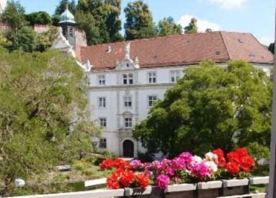 Hotel am Friedrichsbad 1
