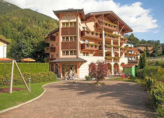 Family Hotel Adriana 1
