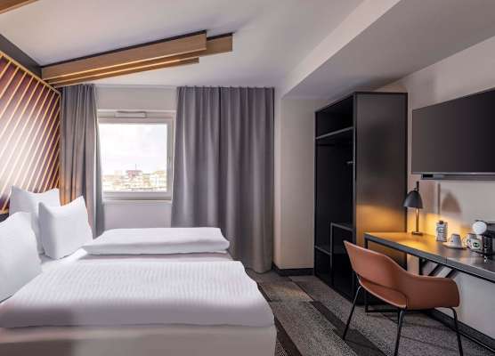 B&B Hotel Erlangen-Süd 1