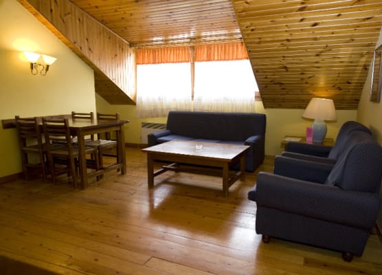 Apartamentos Pessets Adelaida 1
