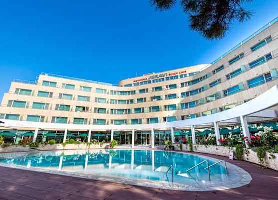 Jeravi Beach Hotel - All Inclusive 1
