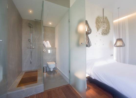 Khu Hotel 1