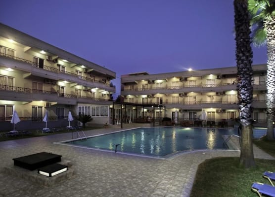 Dias Studios & Suites 1