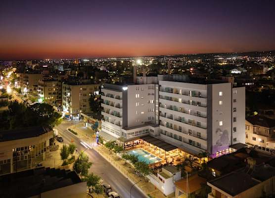 Pefkos City Hotel 1