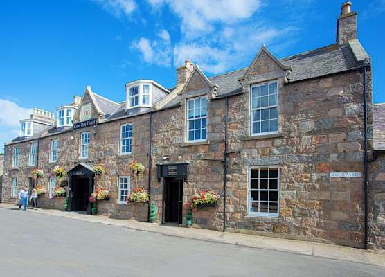 Cove Bay Hotel 1