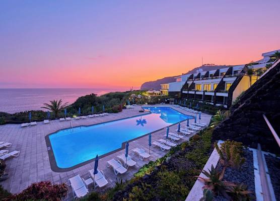 Caloura Hotel Resort 1