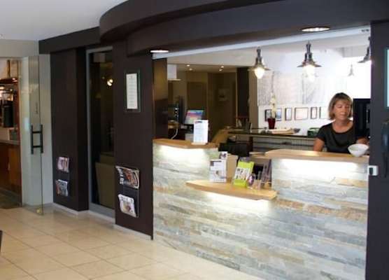 Logis Hotel Restaurant Au Chêne Vert, Saint-Brieuc 1