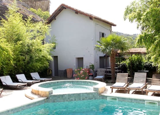 Hôtel la Fête en Provence 1