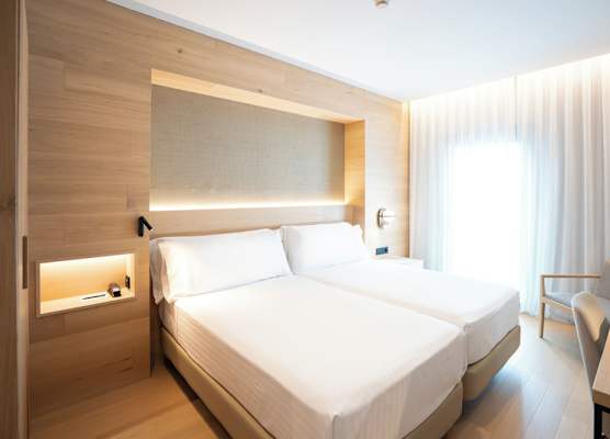 Hotel Zenit Bilbao 1