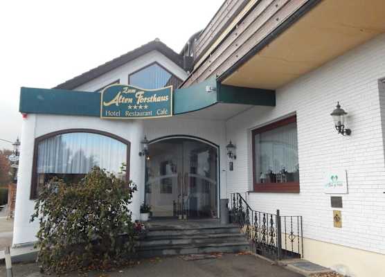 Land-gut-Hotel Zum alten Forsthaus - Aufladestation für Elektroautos 1