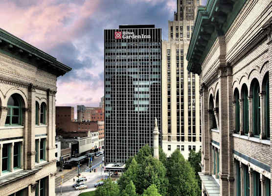 Hilton Garden Inn Buffalo Downtown 1