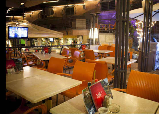 Tropicana Hotel 1