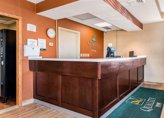 Quality Inn & Suites New Castle 1