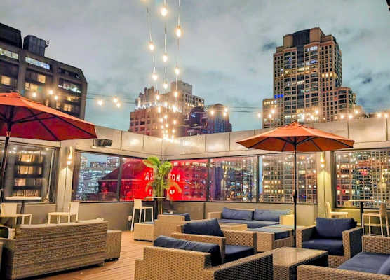 The Chicago Hotel Collection - Magnificent Mile 1