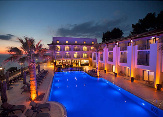 Neopol Hotel Deluxe 1