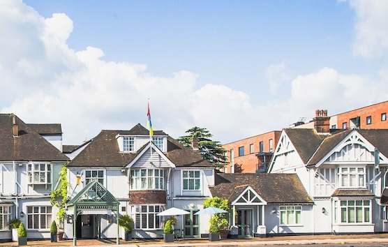 County Hotel 1
