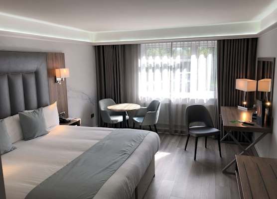 Best Western Premier Heronston Hotel & Spa 1