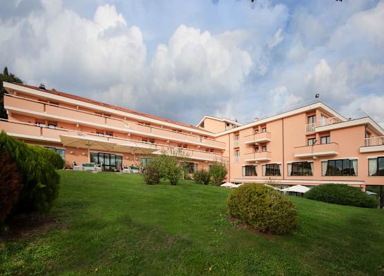 HOTEL DEMIDOFF COUNTRY RESORT 1