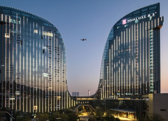 HUALUXE Xiamen Haicang Habour View 1