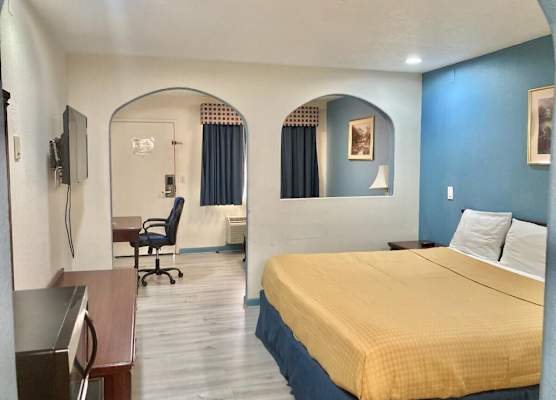 Americas Best Value Inn & Suites Houston Brookhollow NW 1