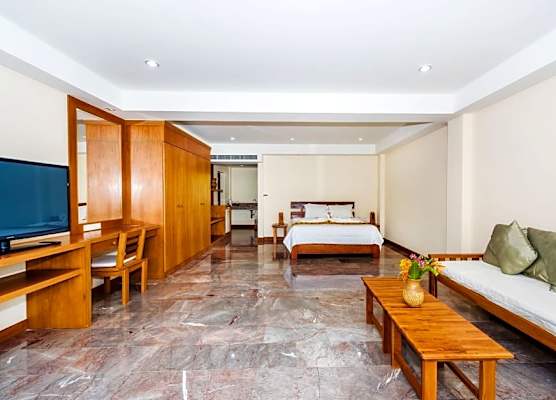 Ocean Pie Phuket - Adult Only 1