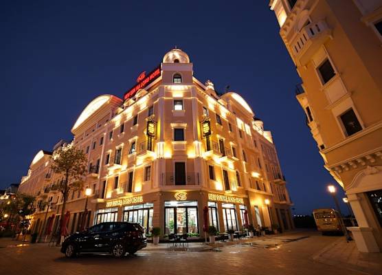 Sunland Halong Hotel and Restaurant 1