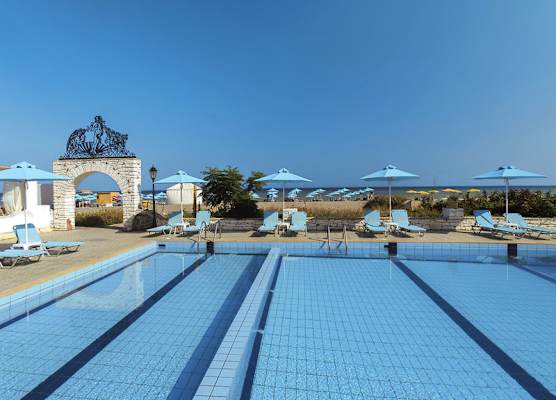 Golden Beach Hotel 1
